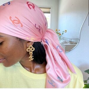 ✨ Vintage Chanel Clover Earrings ✨